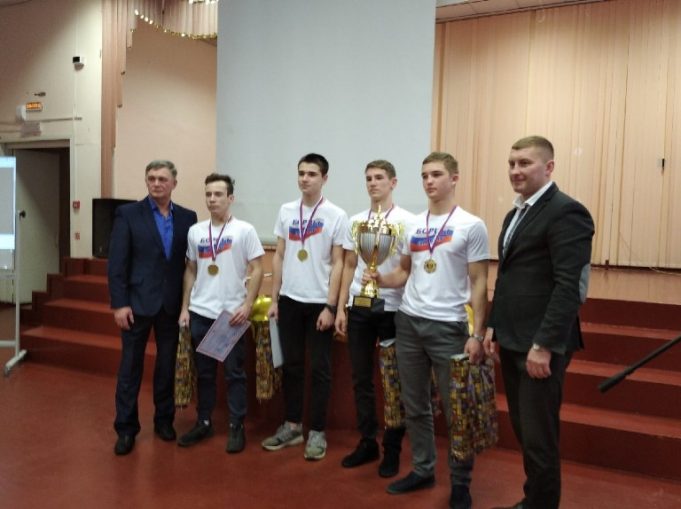 Ученики рыбинской школы одержали победу на I Всероссийском оффлайн-конкурсе «Мир самбо»