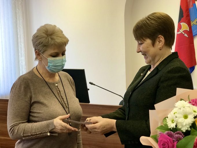 Два педагога Рыбинского района стали «Отличниками просвещения»