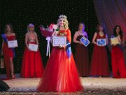 Многодетную маму из Рыбинска короновали