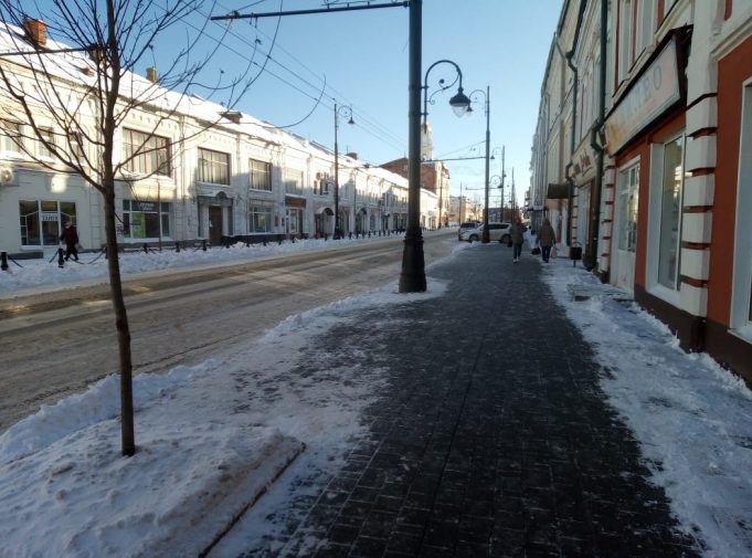 За два дня с улиц Рыбинска вывезли около трех тысяч кубометров снега