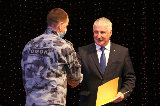 Рыбинских росгвардейцев поздравили с профессиональным праздником