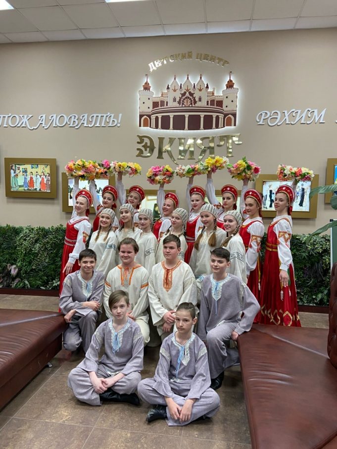 Ансамбль «Радостное детство» «взял» Казань