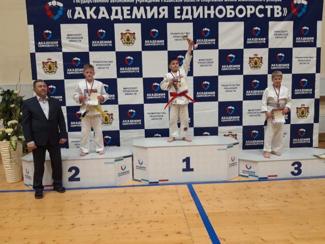 Сборная региона по джиу-джитсу показала достойные результаты на всероссийских соревнованиях