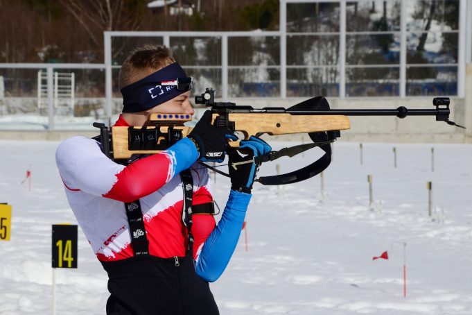 В Демино состоялось первенство области по биатлону