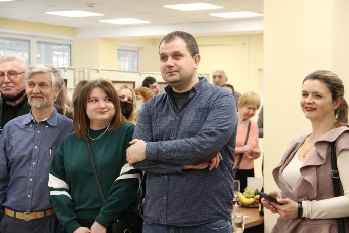 Черно-белое искусство в доле секунды