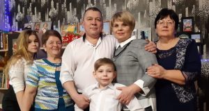 «Семьей года» на муниципальном этапе стала пара из поселка Тихменево