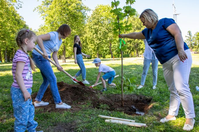 Жители Рыбинска приняли участие в Зеленом марафоне