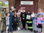 Пожарные побывали в гостях у детей