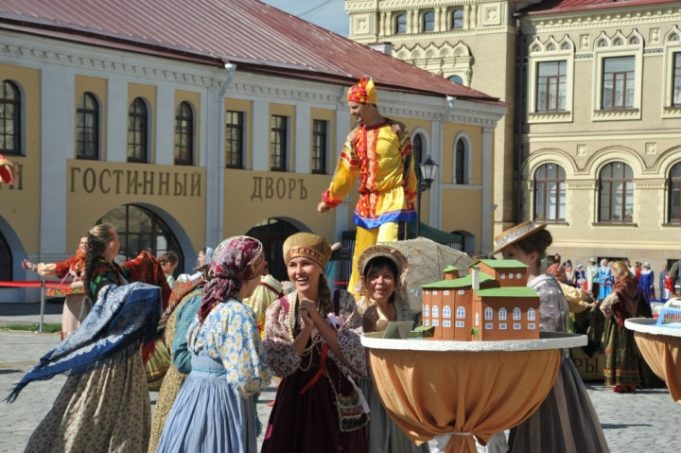 Коронавирусные ограничения внесут коррективы в День города