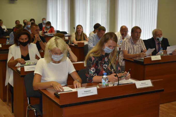 Благоустройство, кадры и фасады: итоги заседания Муниципального Совета