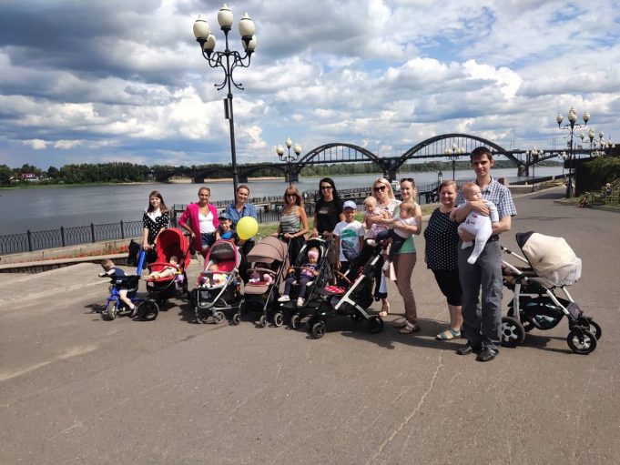 Не время для скуки: мамы в декрете вышли на экскурсию