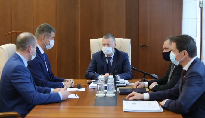 Добряков ушел, а проблемы остались