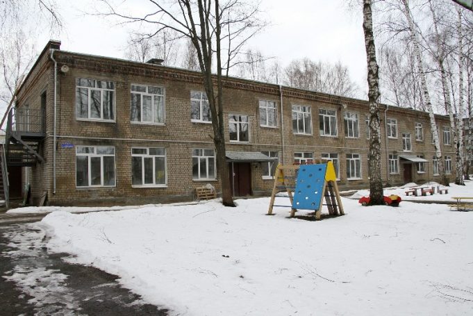 Территорию у детского сада на Полиграфе благоустроят