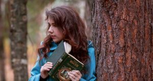 Рыбинские поэты выступили на международном онлайн-проекте «КвАРТирник»