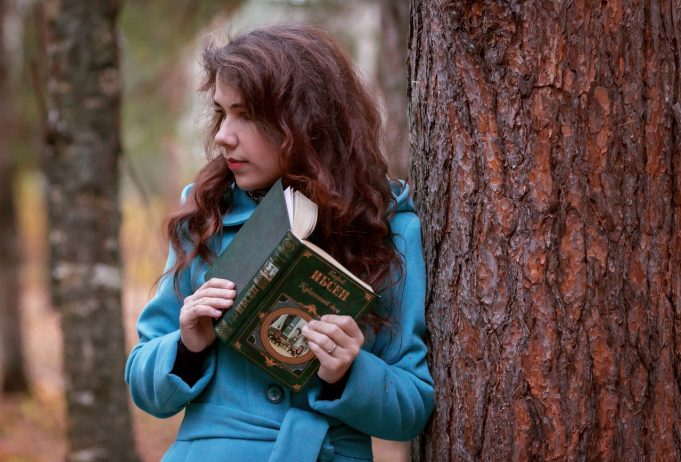 Рыбинские поэты выступили на международном онлайн-проекте «КвАРТирник»