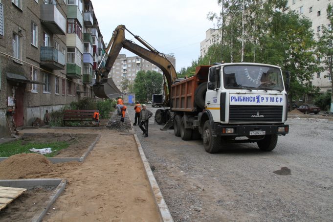 Перед благоустройством дворов отремонтируют коммунальные сети