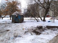 Стихийную свалку на улице Моторостроителей убрали