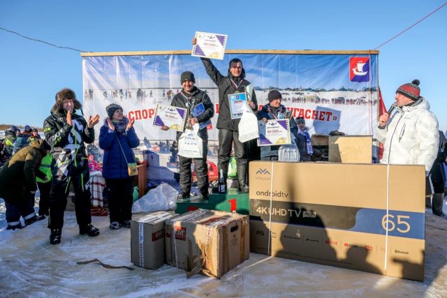 В Каменке в 16-й раз прошли гонки на «Буранах»