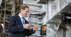 На «Вымпеле» состоялась закладка первого скоростного катамарана