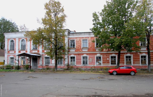 Здание Мариинской женской гимназии отремонтируют