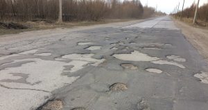 Рыбинская прокуратура требует отремонтировать участок «Окружная дорога – деревня Забава»