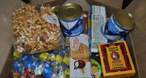 В Рыбинске собрали первую партию посылок для участников спецоперации на Украине