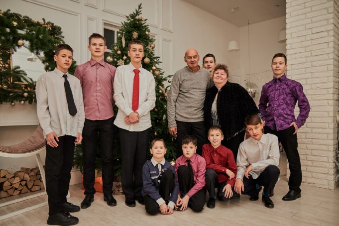 Две семьи из Рыбинска получили награды