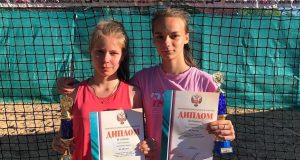 Сборная региона завоевала 5 медалей чемпионата и первенства России по пляжному теннису