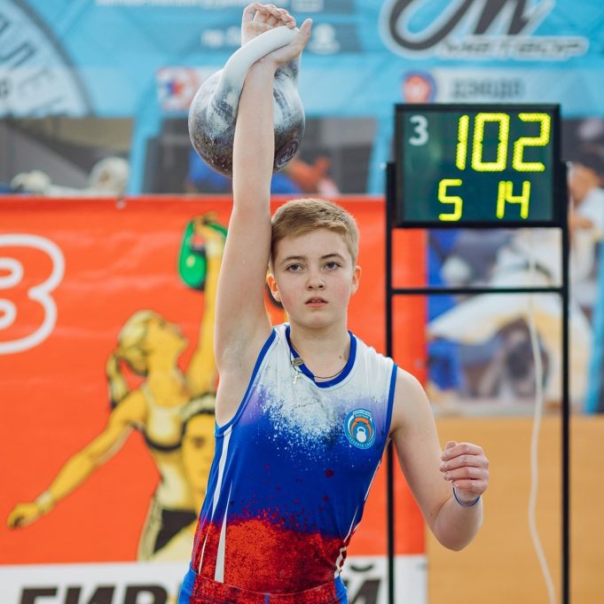 Спортсменка из Рыбинска отправится на первенство мира по гиревому спорту
