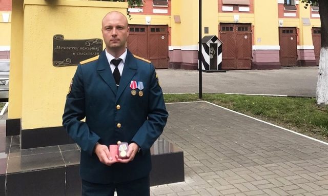 Рыбинец получил медаль «За спасение погибающих на водах»