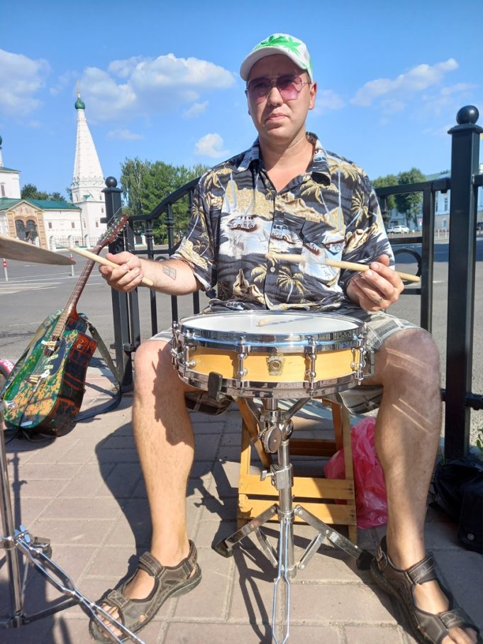Нетипичный барабанщик