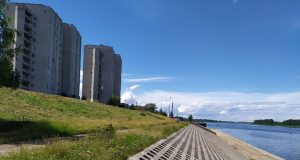 У ДК «Вымпел» начался ремонт старых берегоукрепительных сооружений