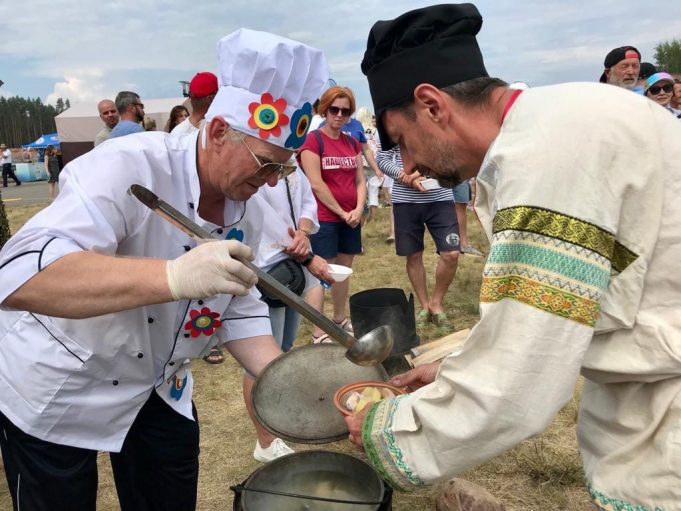 Жители Погорелки стали победителями регионального конкурса ухи
