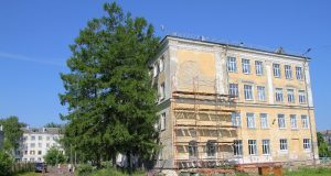 В Рыбинске ремонтируют школу № 3