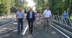 «Губернаторский контроль» провел проверку на проспекте Серова