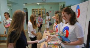 В учебных учреждениях Рыбинска организован сбор книг для детей Донбасса