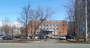 На соседа с ножом