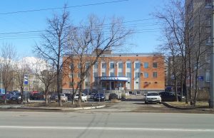 На соседа с ножом