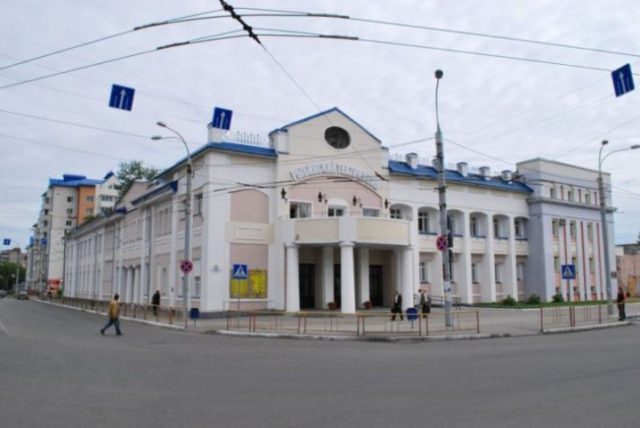 Рыбинский театр кукол приглашает на бесплатную экскурсию и мастер-класс