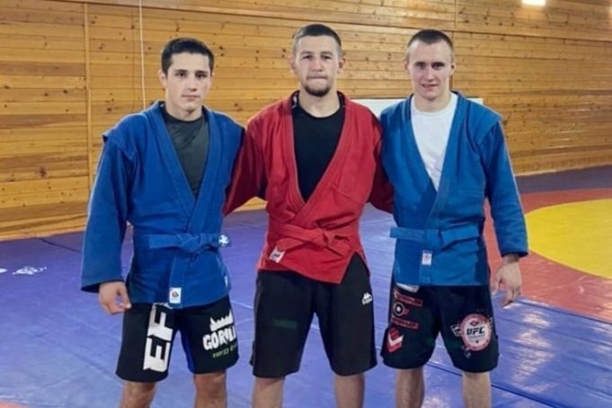 Рыбинский самбист представит регион на первенстве мира