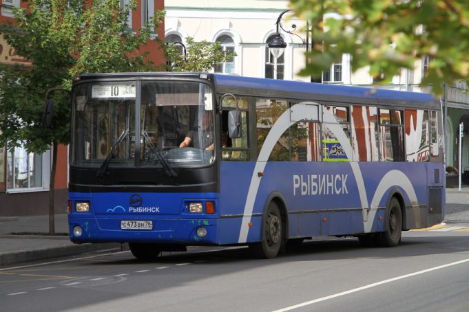 Жители Рыбинска могут получить скидку на проезд в общественном транспорте