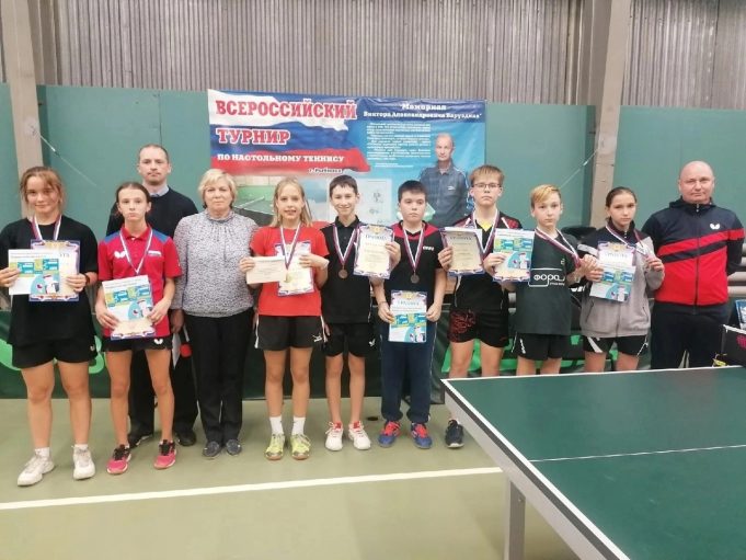 Домашний турнир принес медали трем рыбинским теннисистам