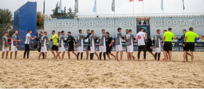 Рыбинская команда по пляжному футболу «Звезда» отправилась на Кубок России и начала выступление с победы