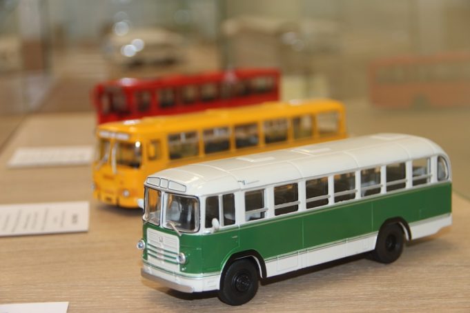 Мир в масштабе 1:43