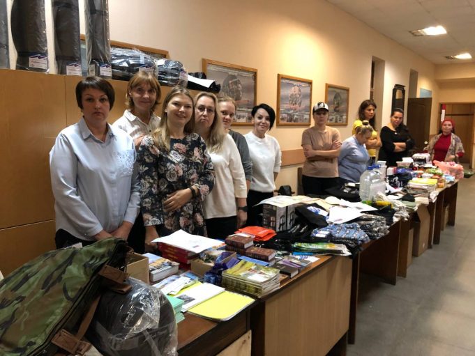 В Рыбинске неравнодушные женщины помогают мобилизованным. Видео