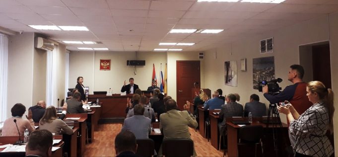 Часть рыбинских чиновников хотят сократить, чтобы повысить зарплаты остальным