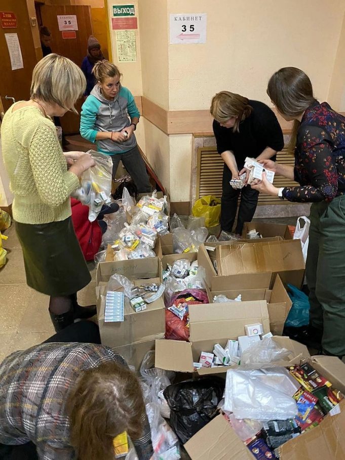 Рыбинск передал в учебную часть, где сейчас находятся мобилизованные, гуманитарный груз
