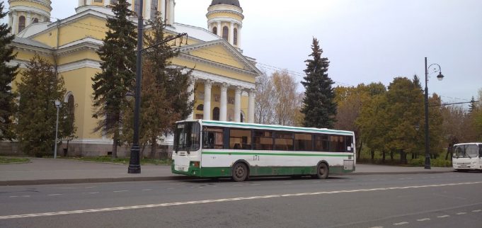 Рыбинцам рассказали, как будет ездить общественный транспорт 31 декабря и 1 января