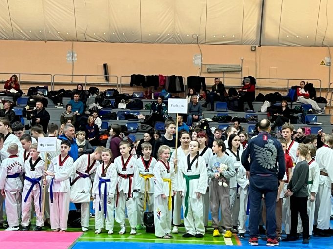 Молодые рыбинские тхэквондисты привезли россыпь наград с престижного турнира