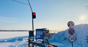 Начала работу ледовая переправа Глебово—Сменцево